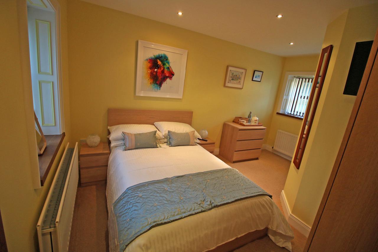 Feetnpaws Bed and Breakfast Portaferry Exterior foto
